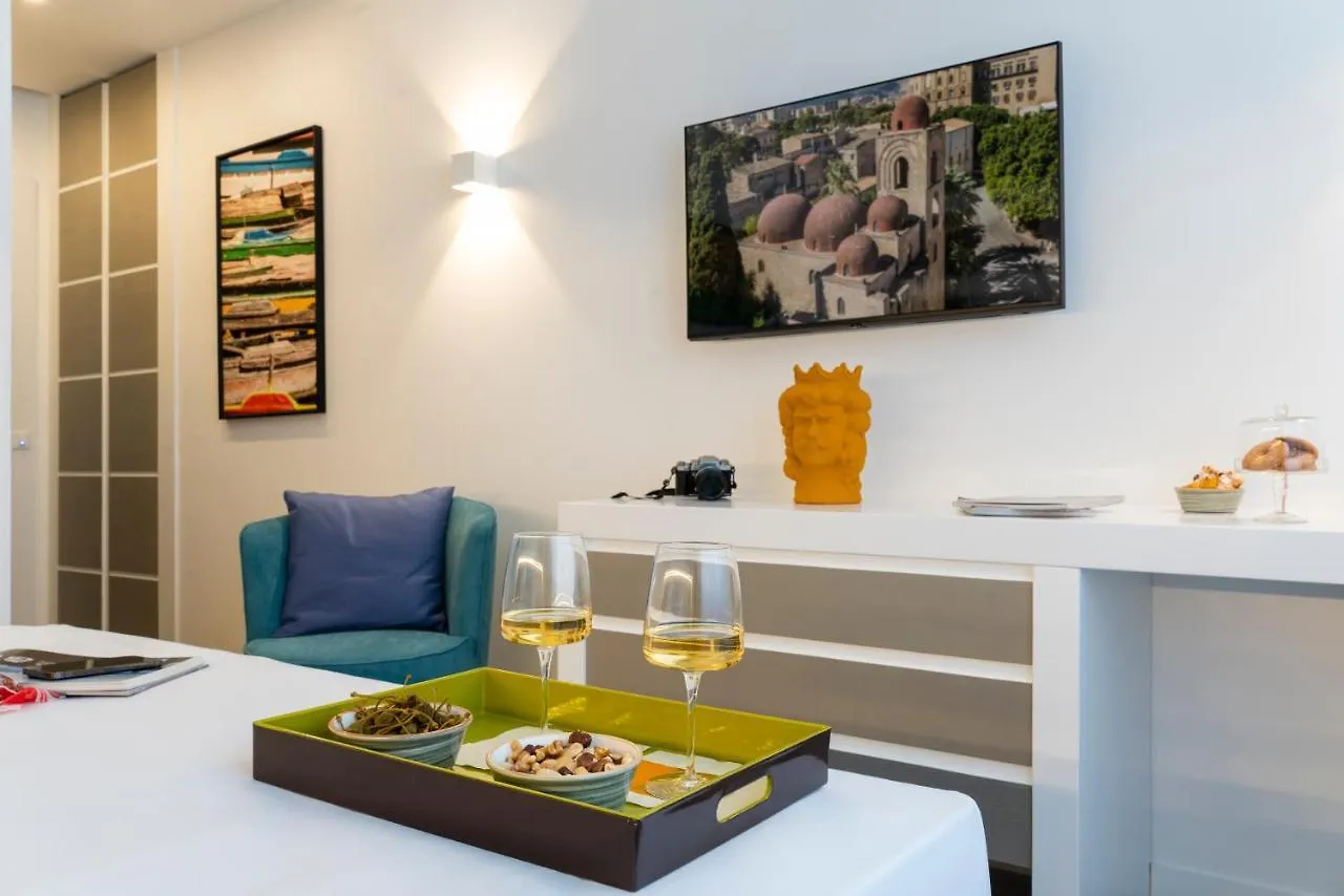 La Musa Apartments&Rooms Palermo 0*,